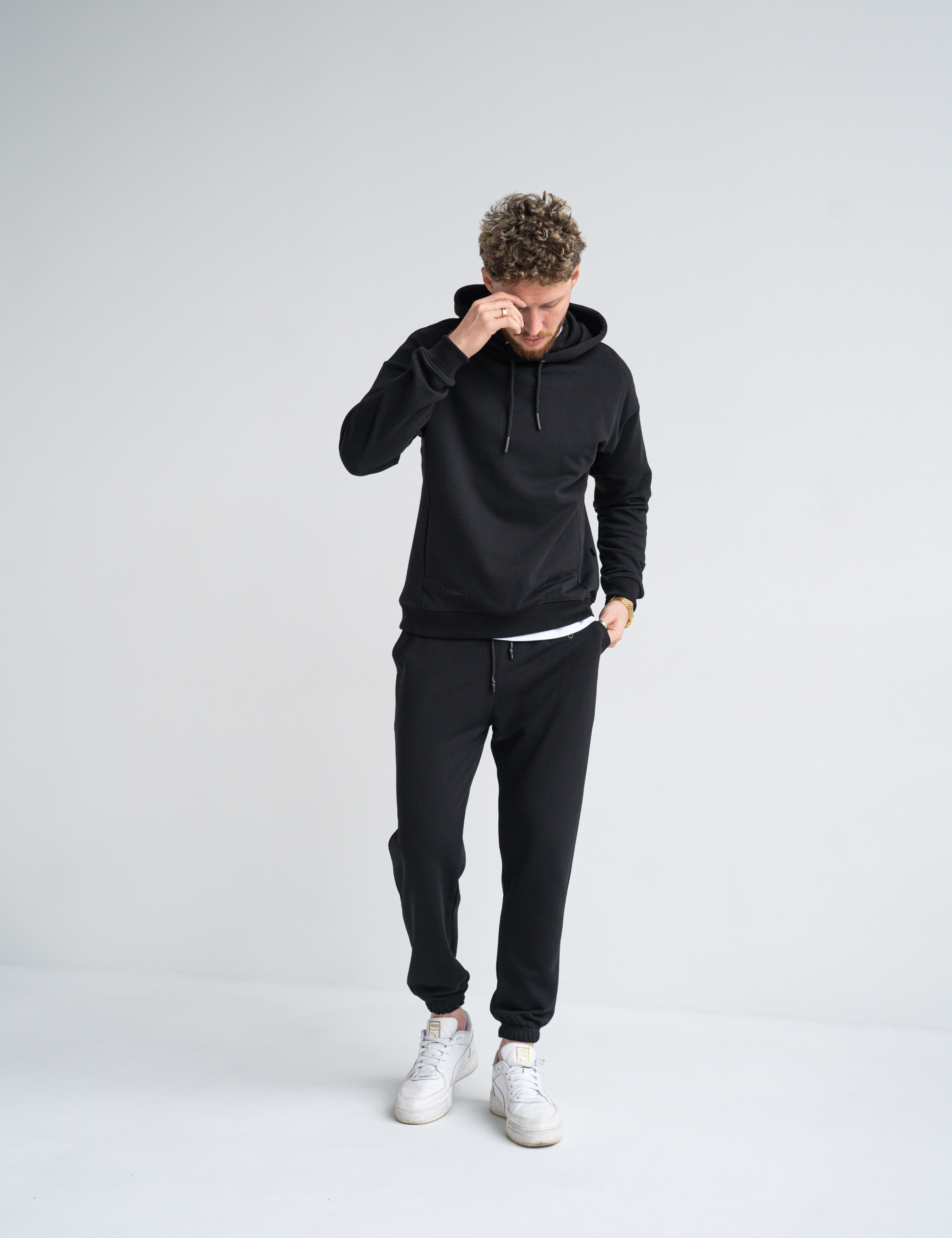 Картинка Спортивний костюм чорний